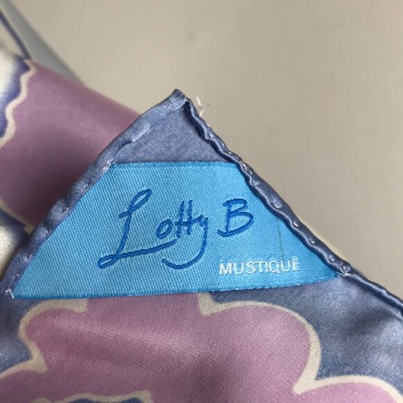 Lotty B • Silk Scarf - Picture 4 of 4